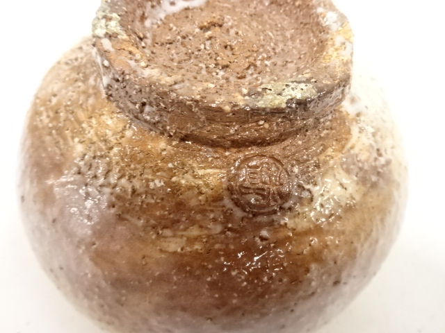  作家物　萩焼　茶碗（保護箱付）